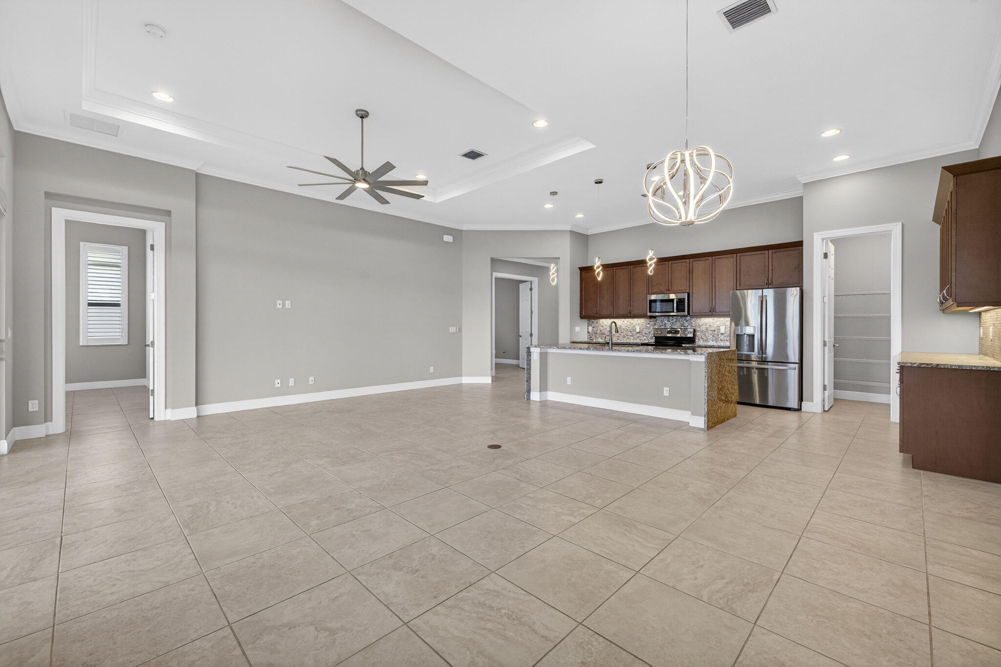 VERANO SOUTH PUD 1 - POD B - PLAT NO. 3 - Residential Lease