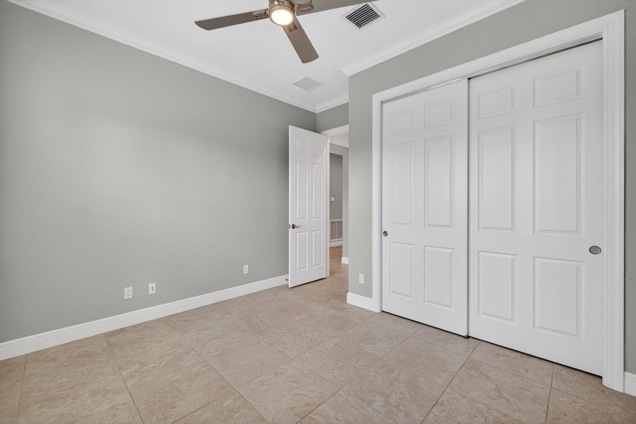 VERANO SOUTH PUD 1 - POD B - PLAT NO. 3 - Residential Lease