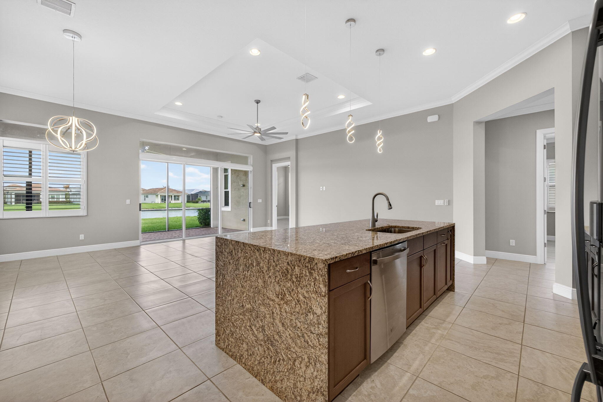 VERANO SOUTH PUD 1 - POD B - PLAT NO. 3 - Residential Lease