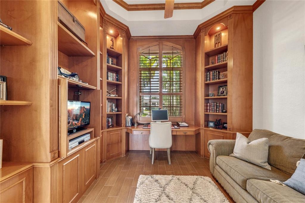 CYPRESS HEAD - Residential