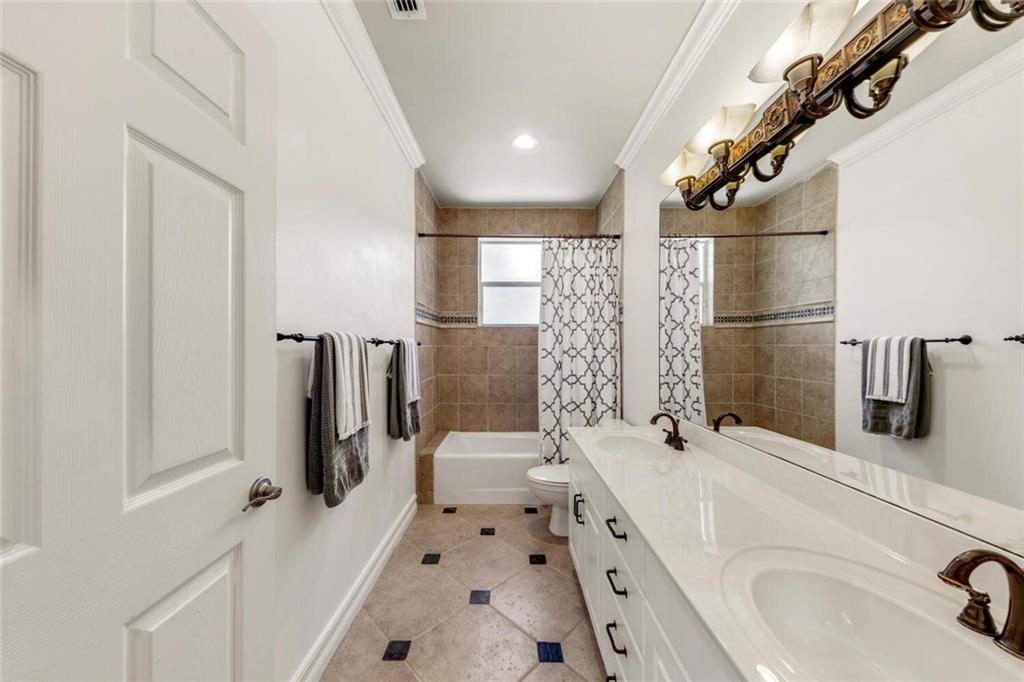 CYPRESS HEAD - Residential