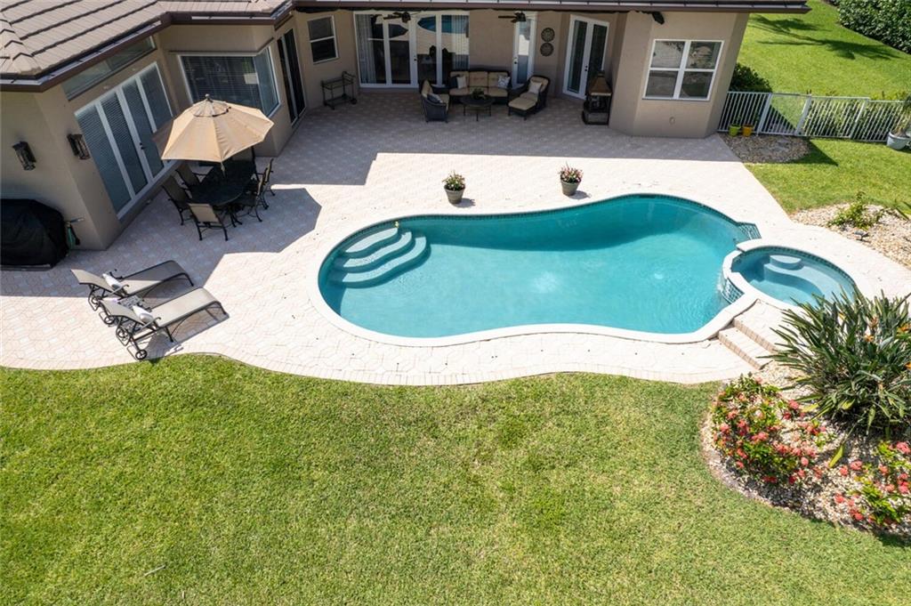 CYPRESS HEAD - Residential