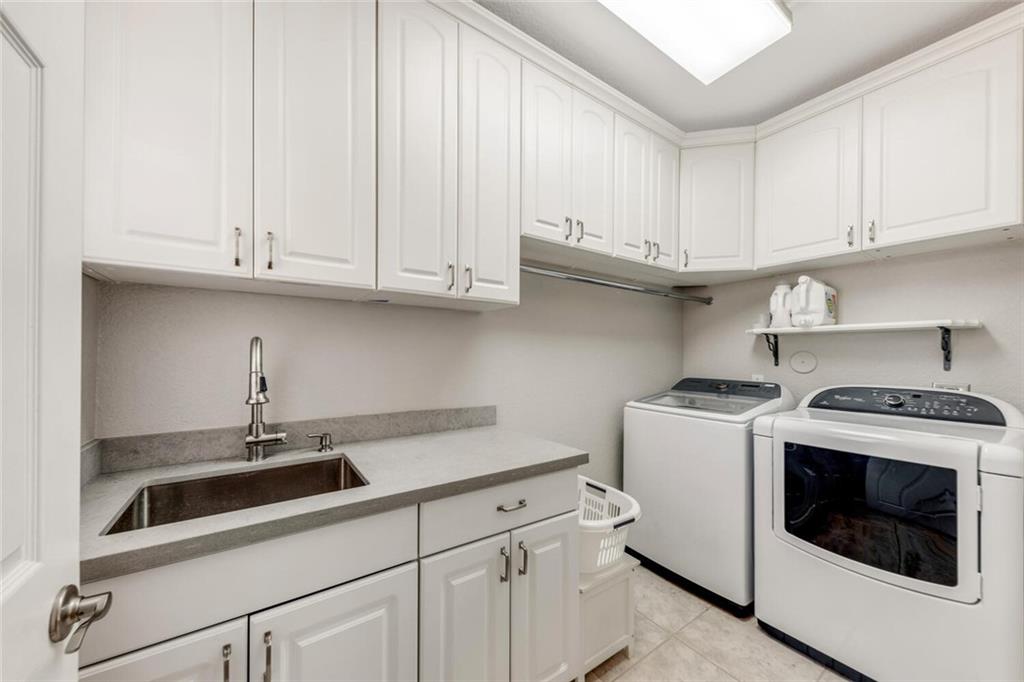 CYPRESS HEAD - Residential