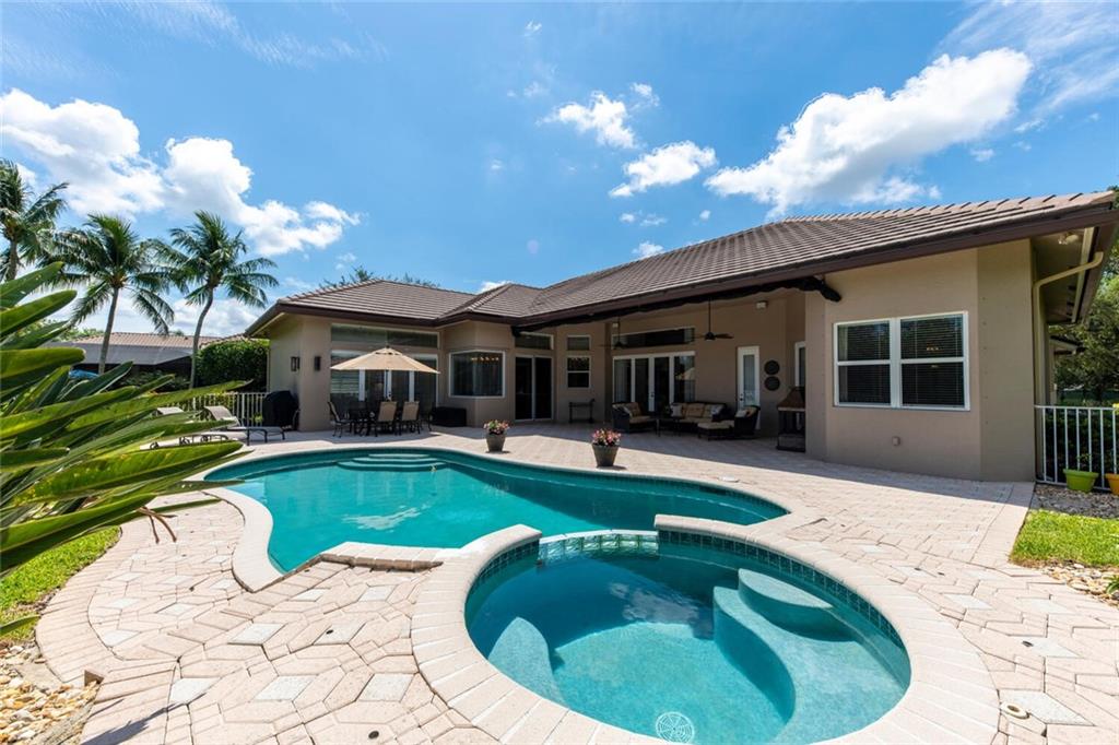 CYPRESS HEAD - Residential