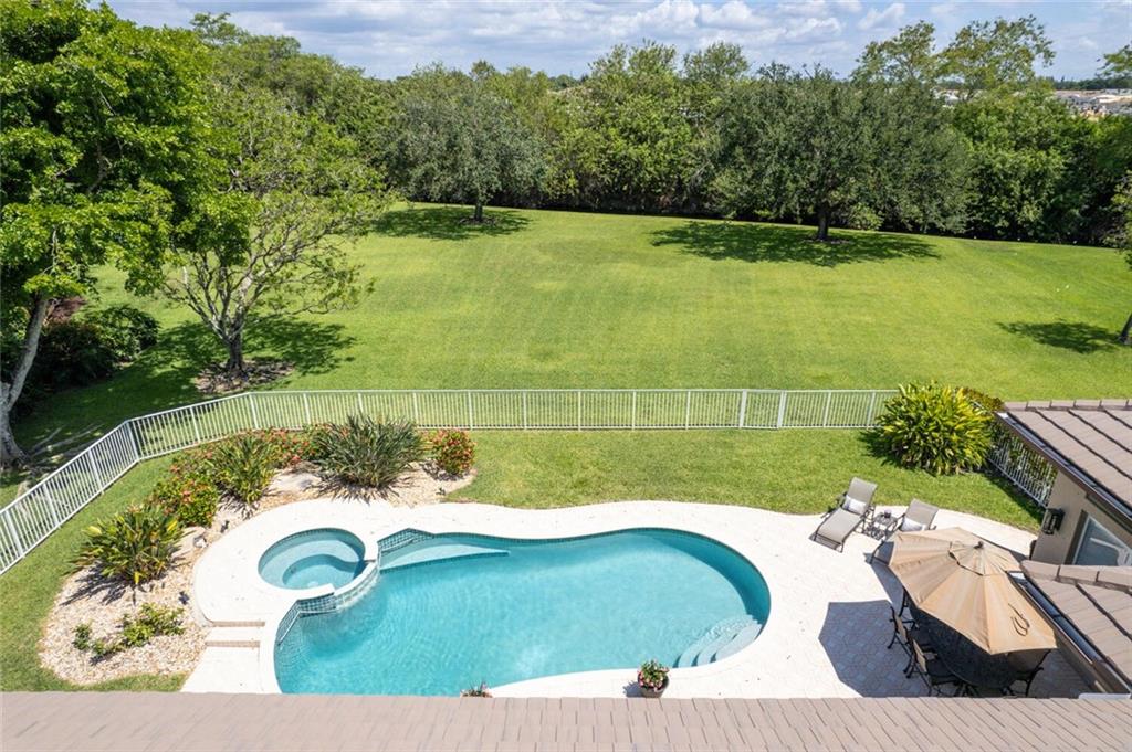 CYPRESS HEAD - Residential