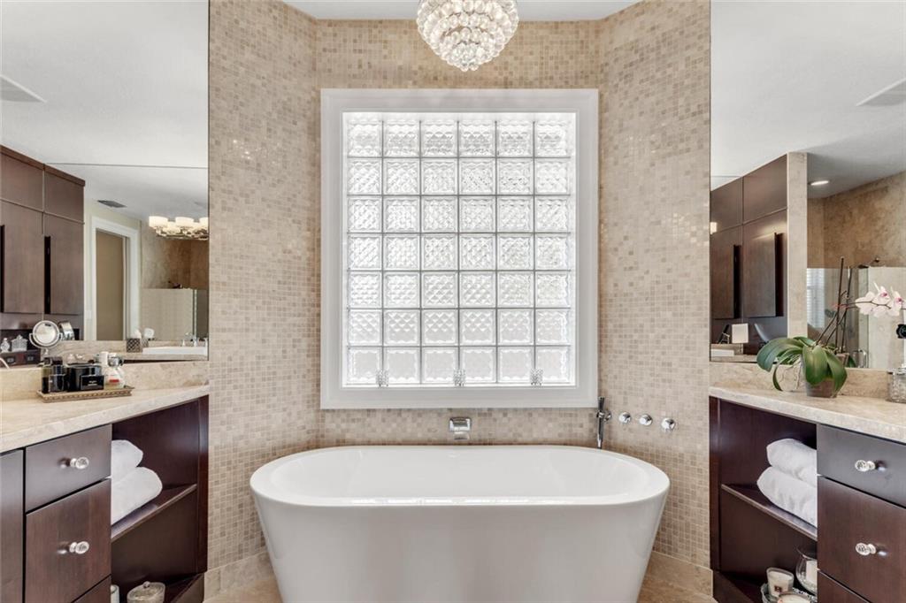 CYPRESS HEAD - Residential