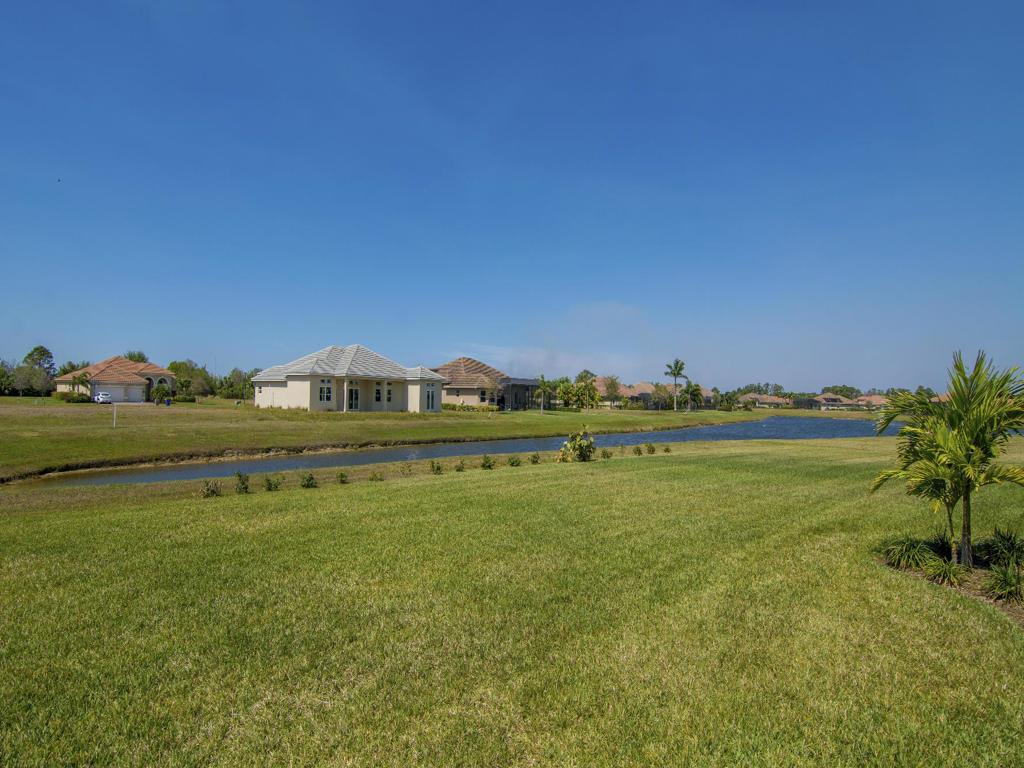 STONEY BROOK FARM SUB - Residential