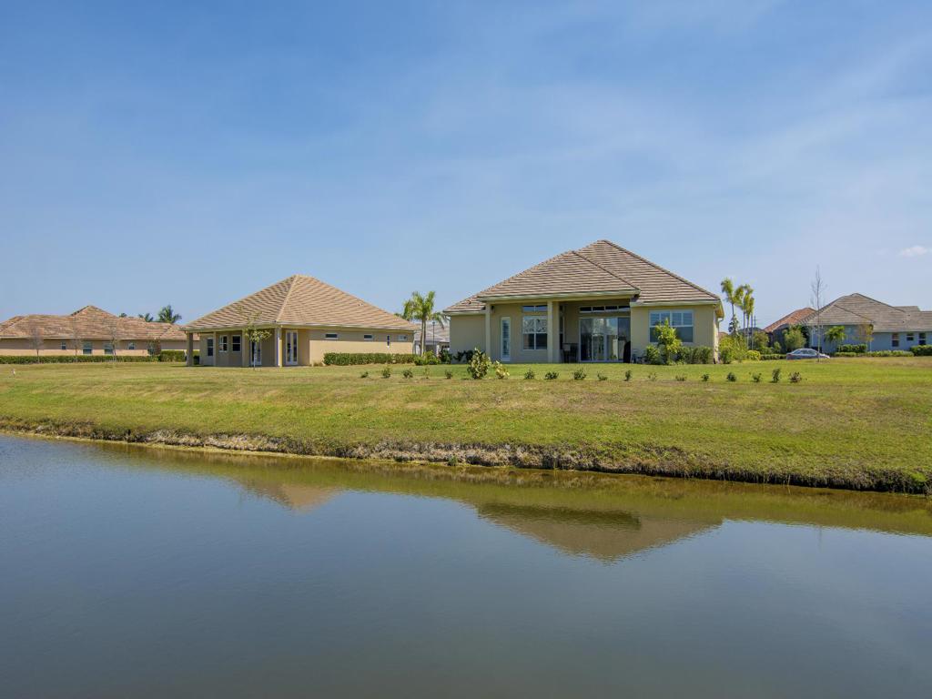 STONEY BROOK FARM SUB - Residential