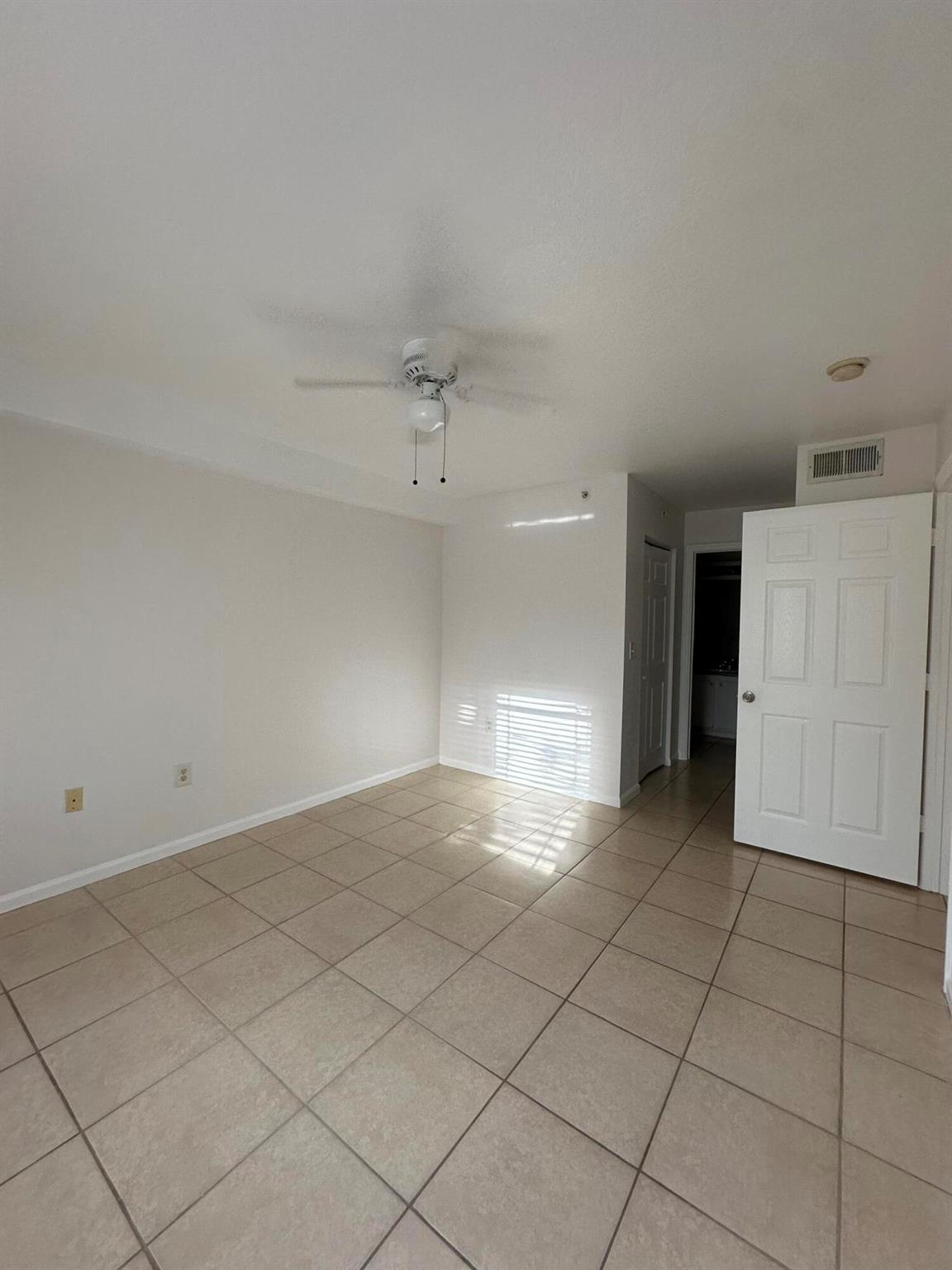 THE CLUB AT ST LUCIE WEST - Residential Lease