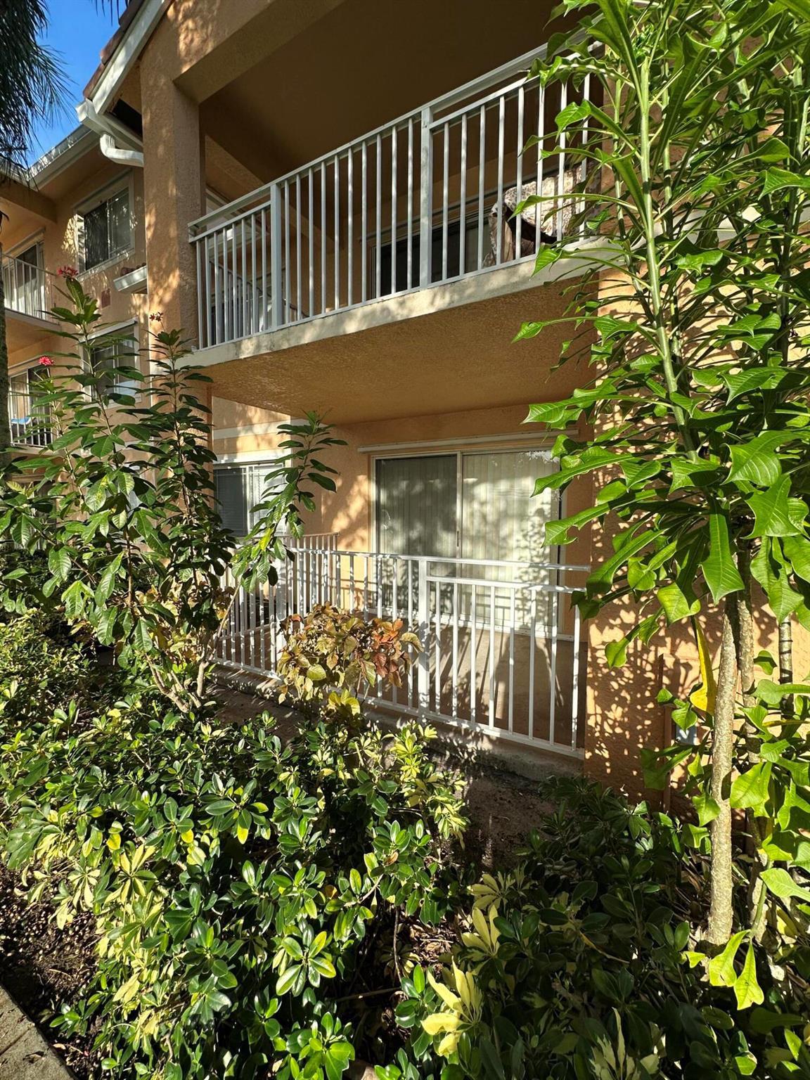 THE CLUB AT ST LUCIE WEST - Residential Lease