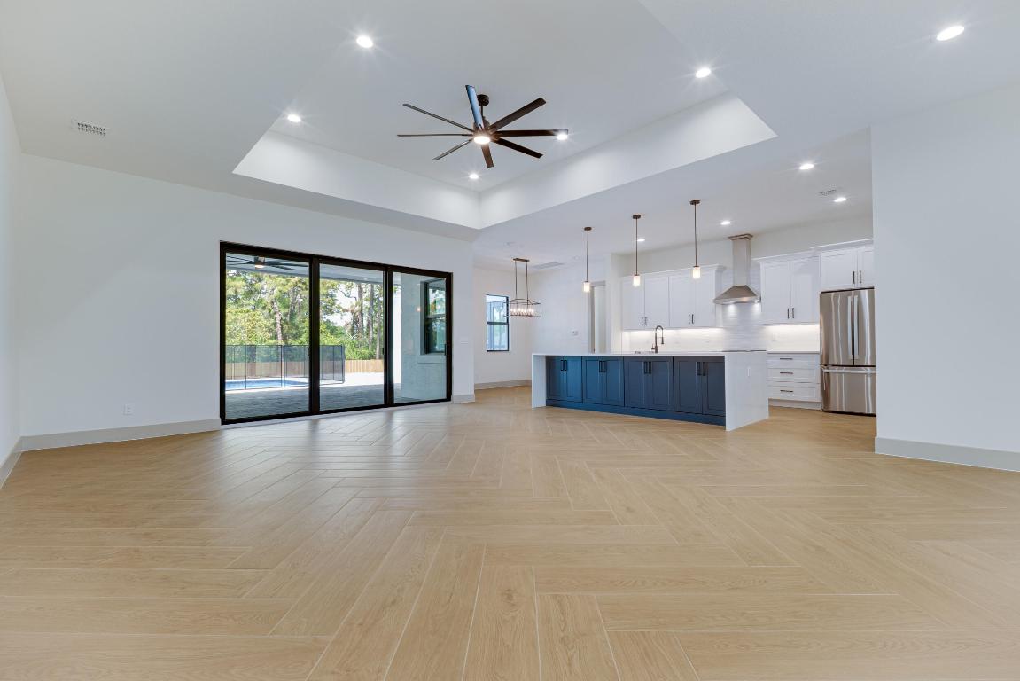 Acreage - Residential