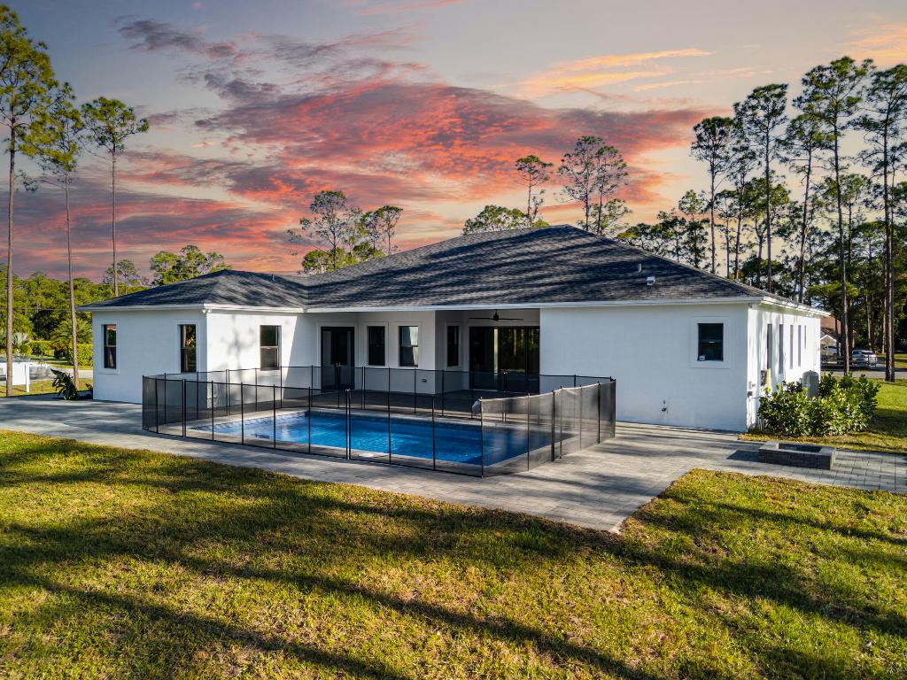 Acreage - Residential