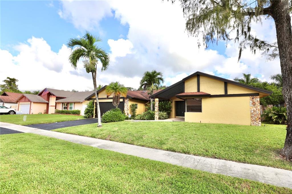 Boulevard Woods North 101 - Residential