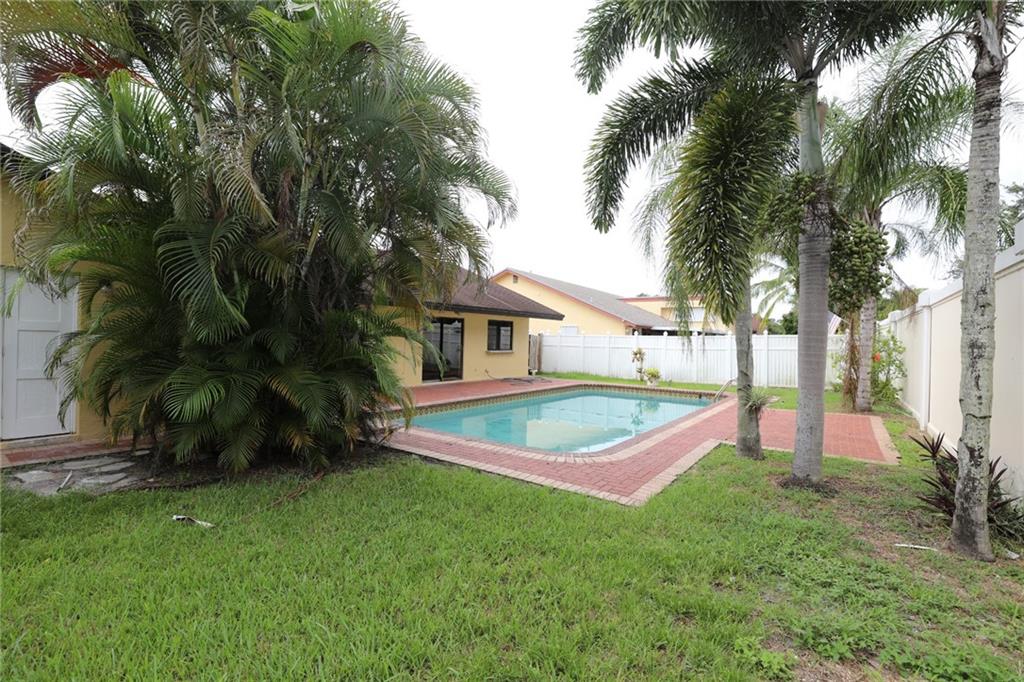 Boulevard Woods North 101 - Residential