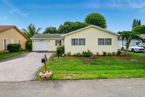 7095 Pine Bluff Drive Lake Worth FL 33467