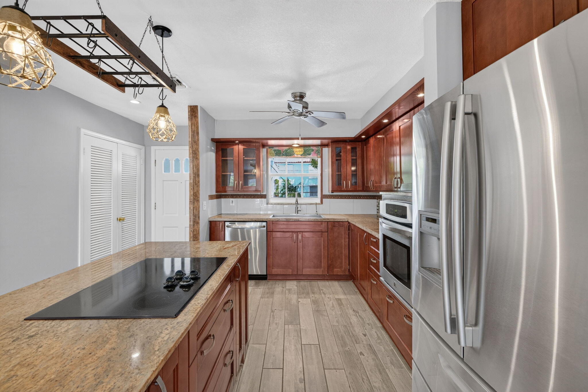 2820 NE 30th Street 9