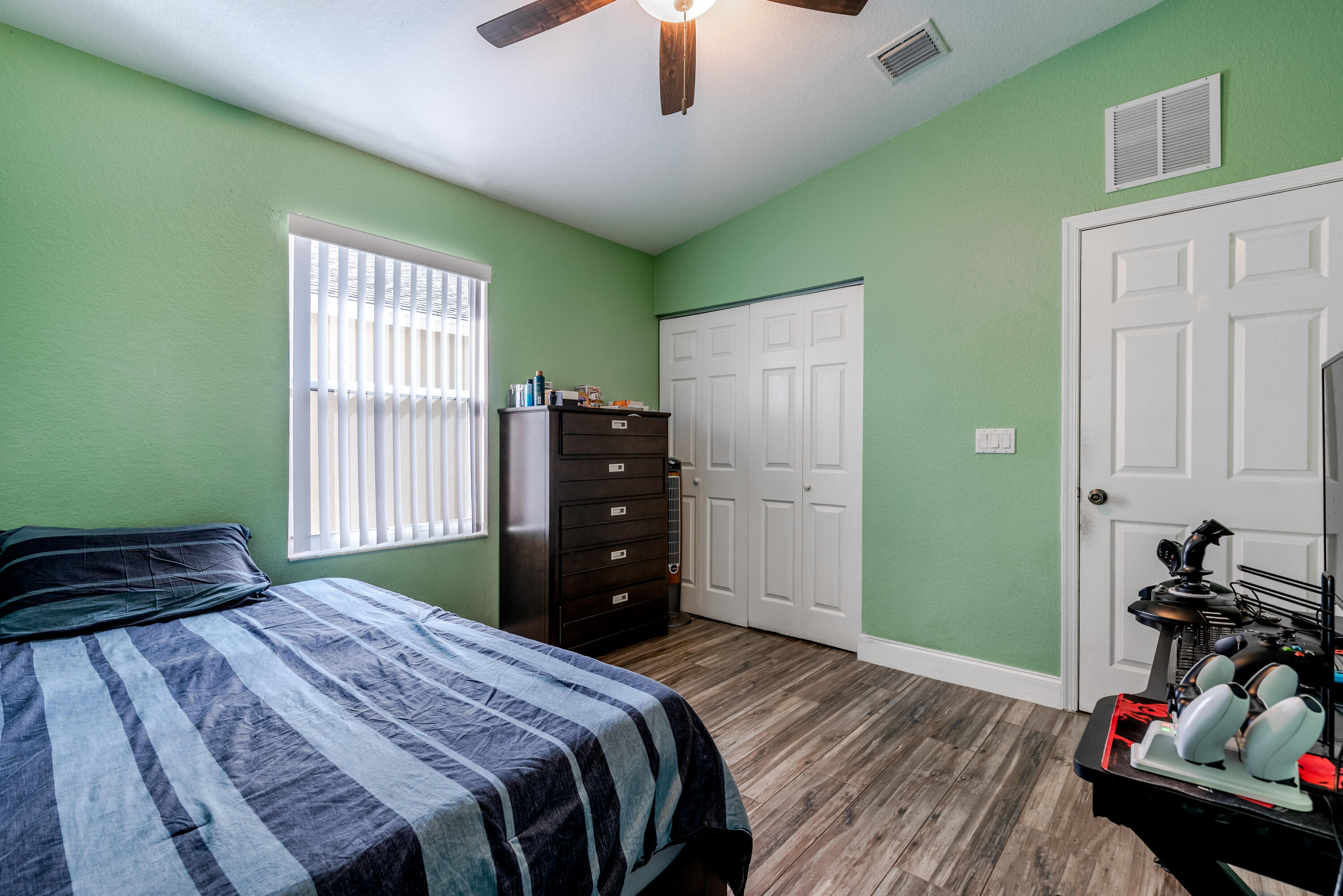 RIVER BRIDGE PAR 2F - Residential