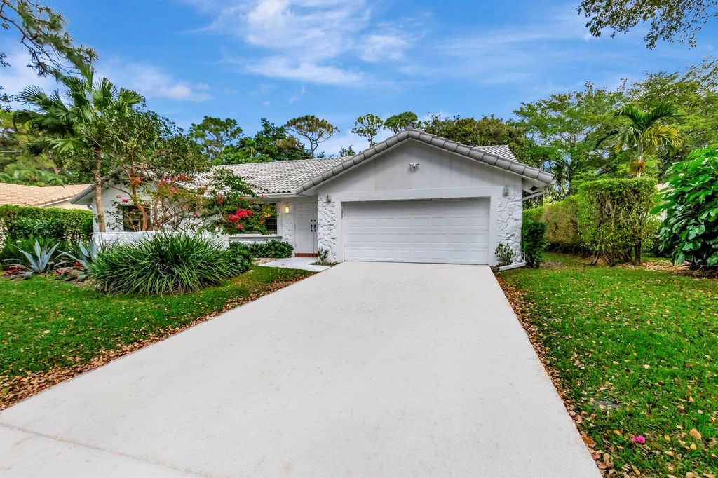 Photo of 2417 NW 36th Street, Boca Raton, FL 33431 (MLS # R10970550)