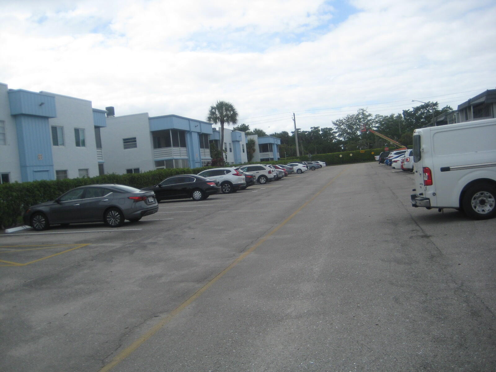 KINGS POINT SAXONY CONDOS - Residential