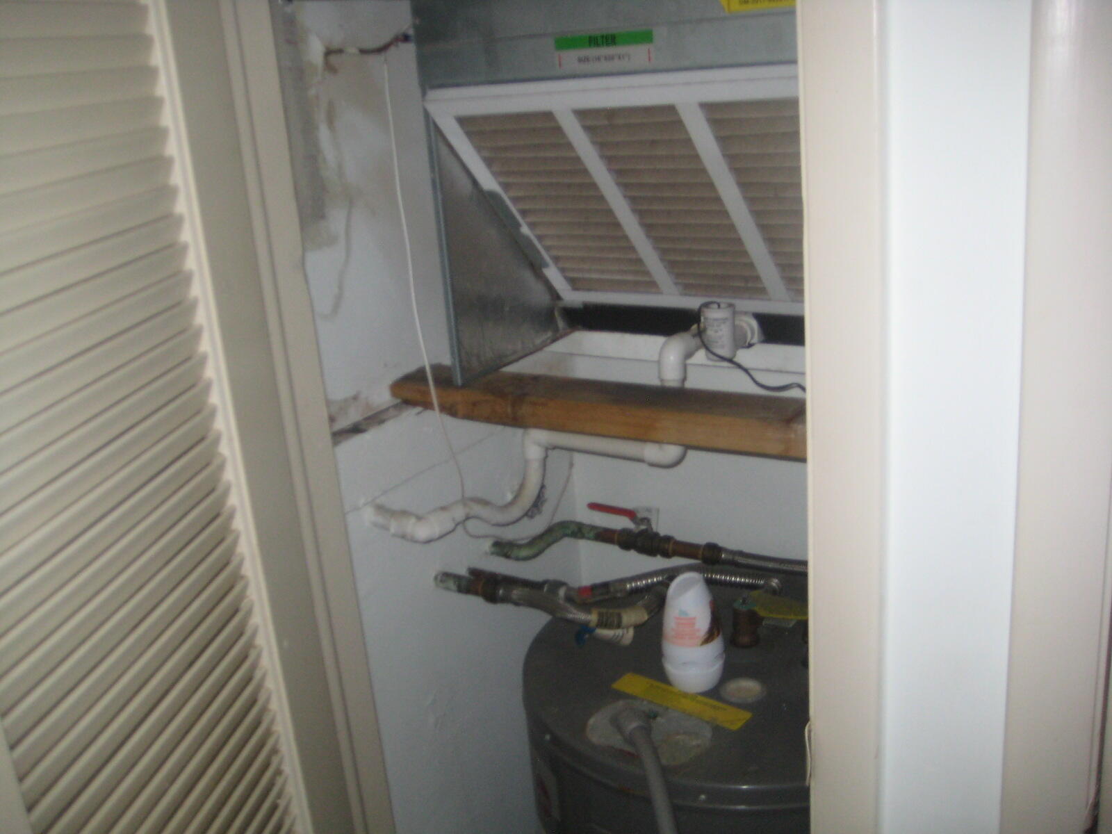 KINGS POINT SAXONY CONDOS - Residential