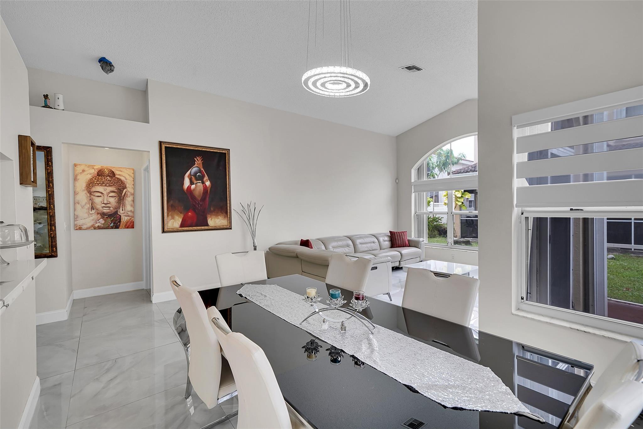 Kensington South 155-15 B - Residential Lease