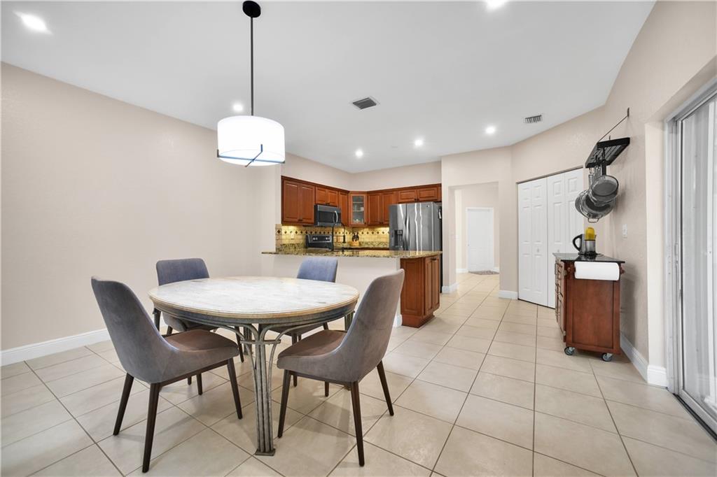 Addison Court - Residential