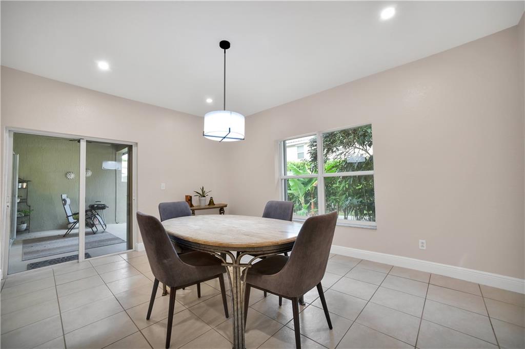 Addison Court - Residential