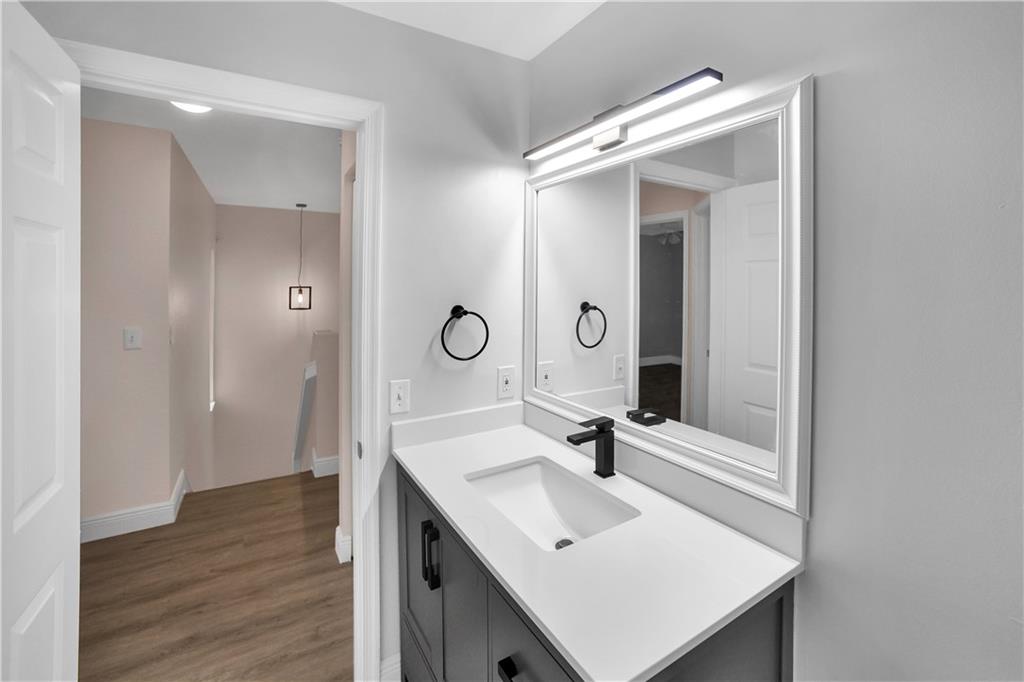 Addison Court - Residential