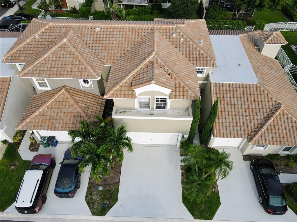 Addison Court - Residential