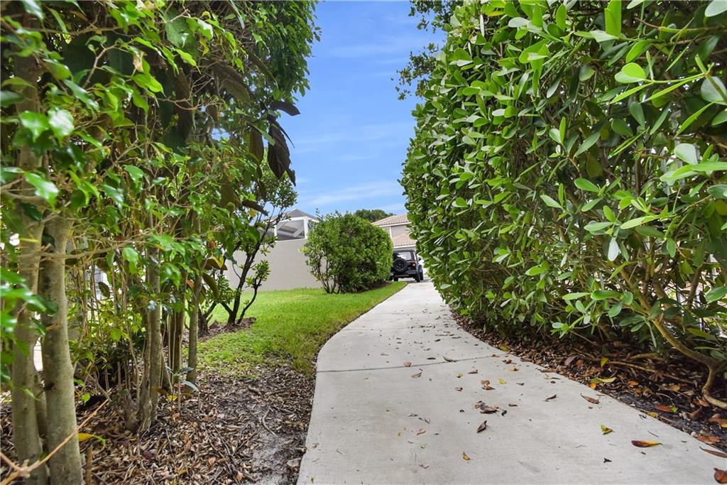 Addison Court - Residential