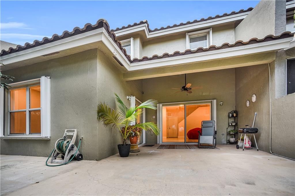Addison Court - Residential