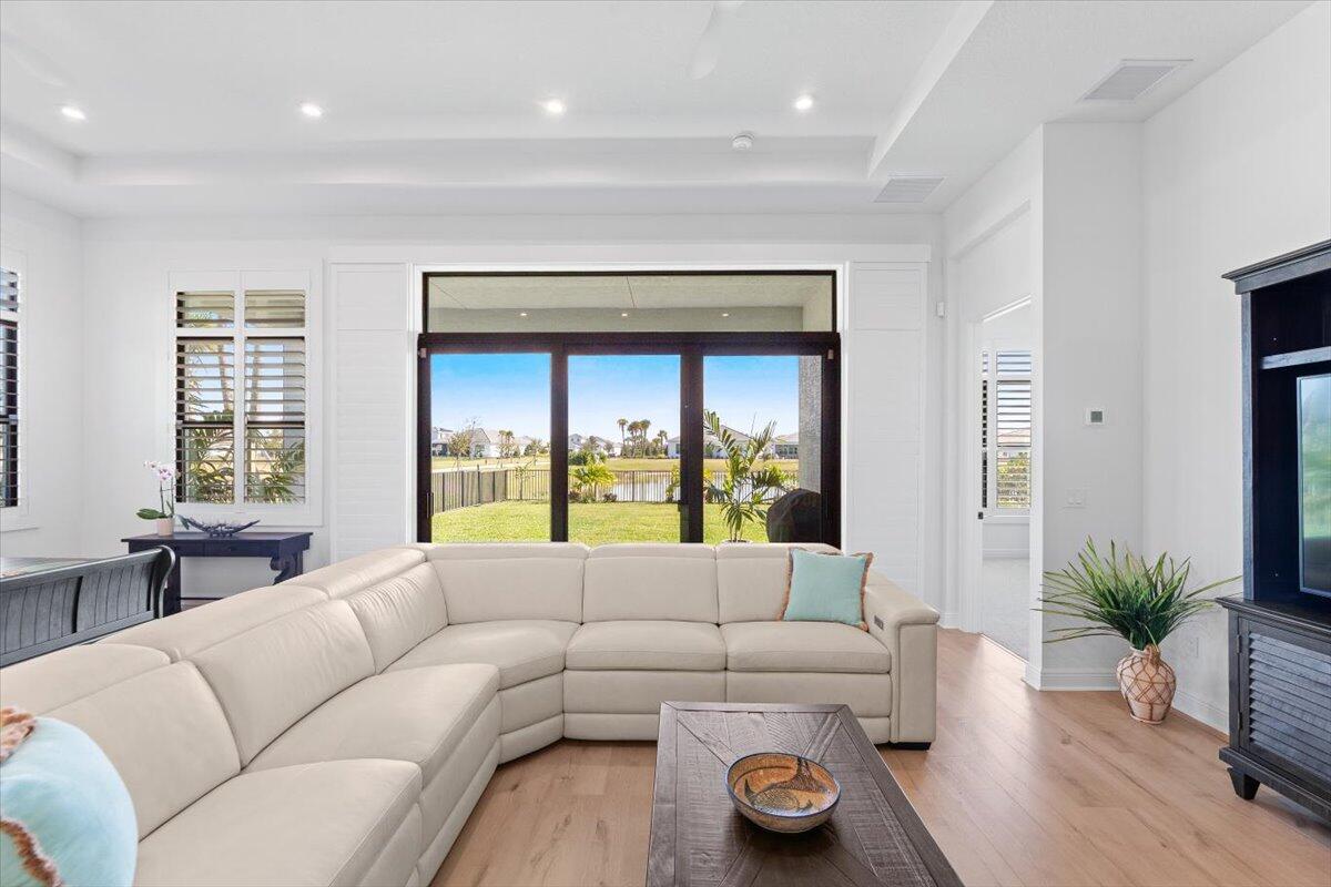 VERANO SOUTH PUD 1 - POD D - PLAT NO. 4 - REPLAT N - Residential