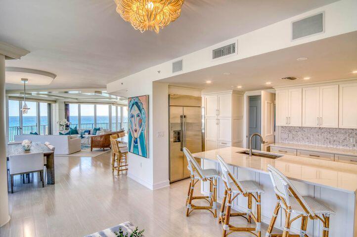 570 Ocean Drive 601