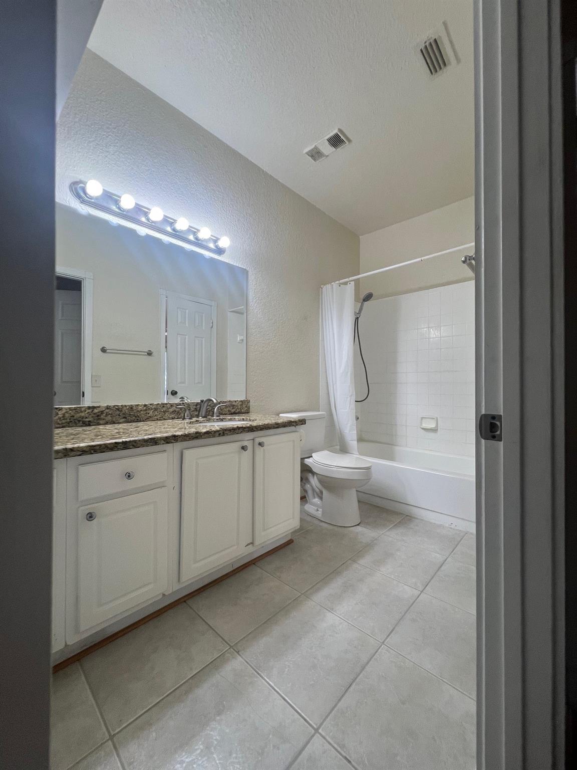 2451 NW 96th Ter 21G