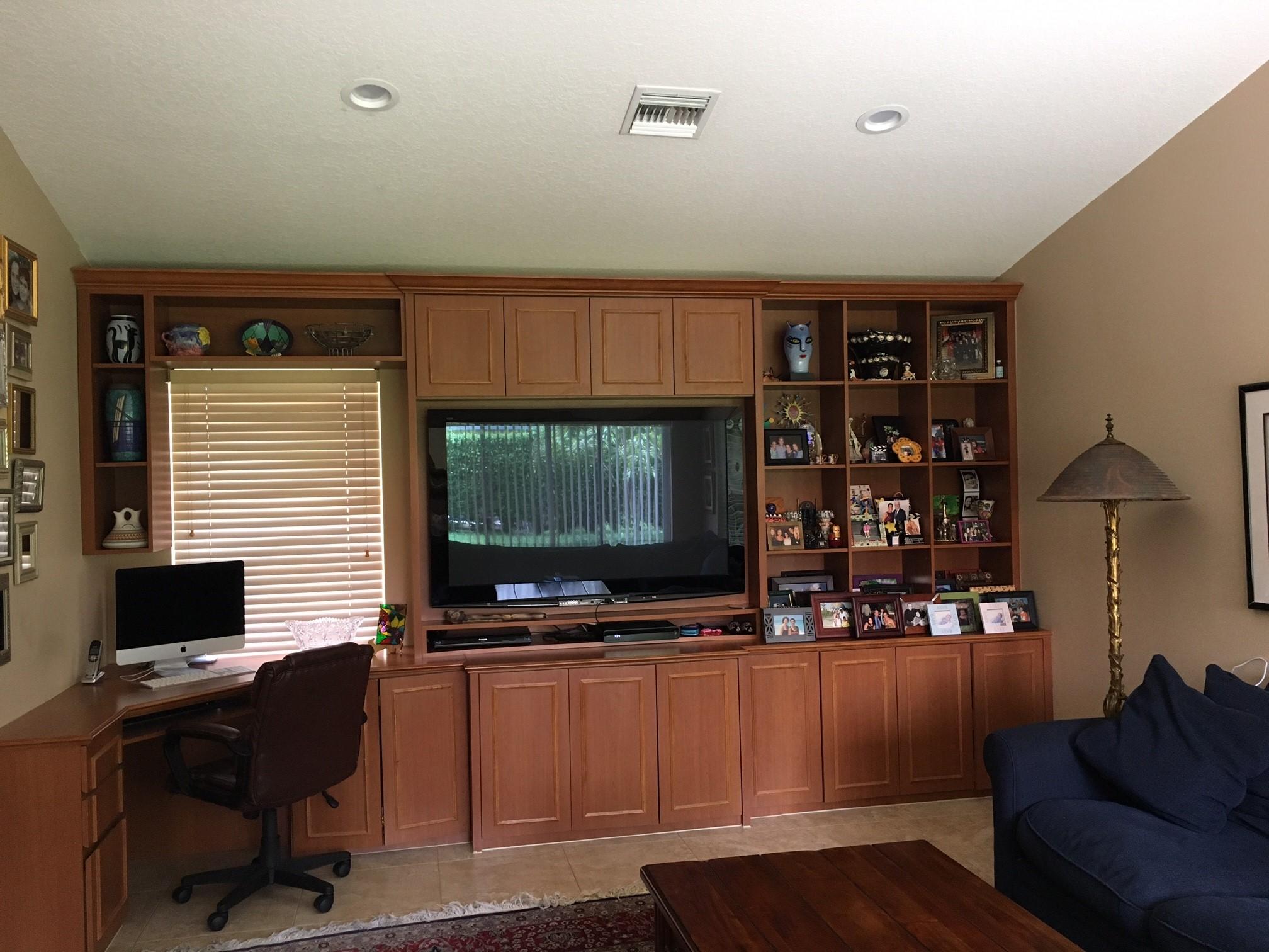 LAKE CHARLESTON PAR R - Residential