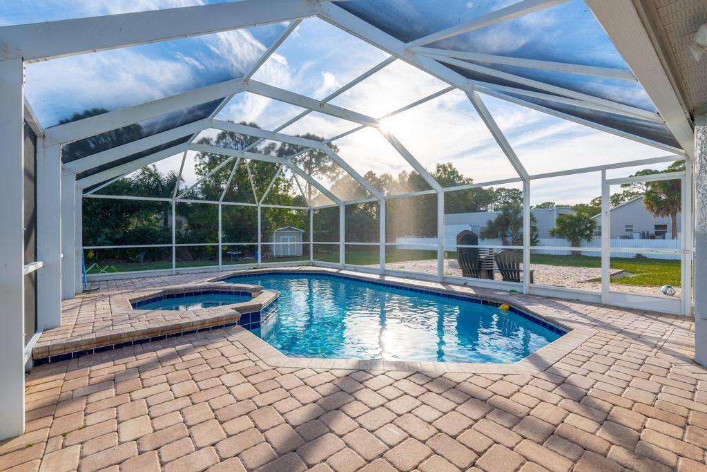 Loxahatchee - Residential