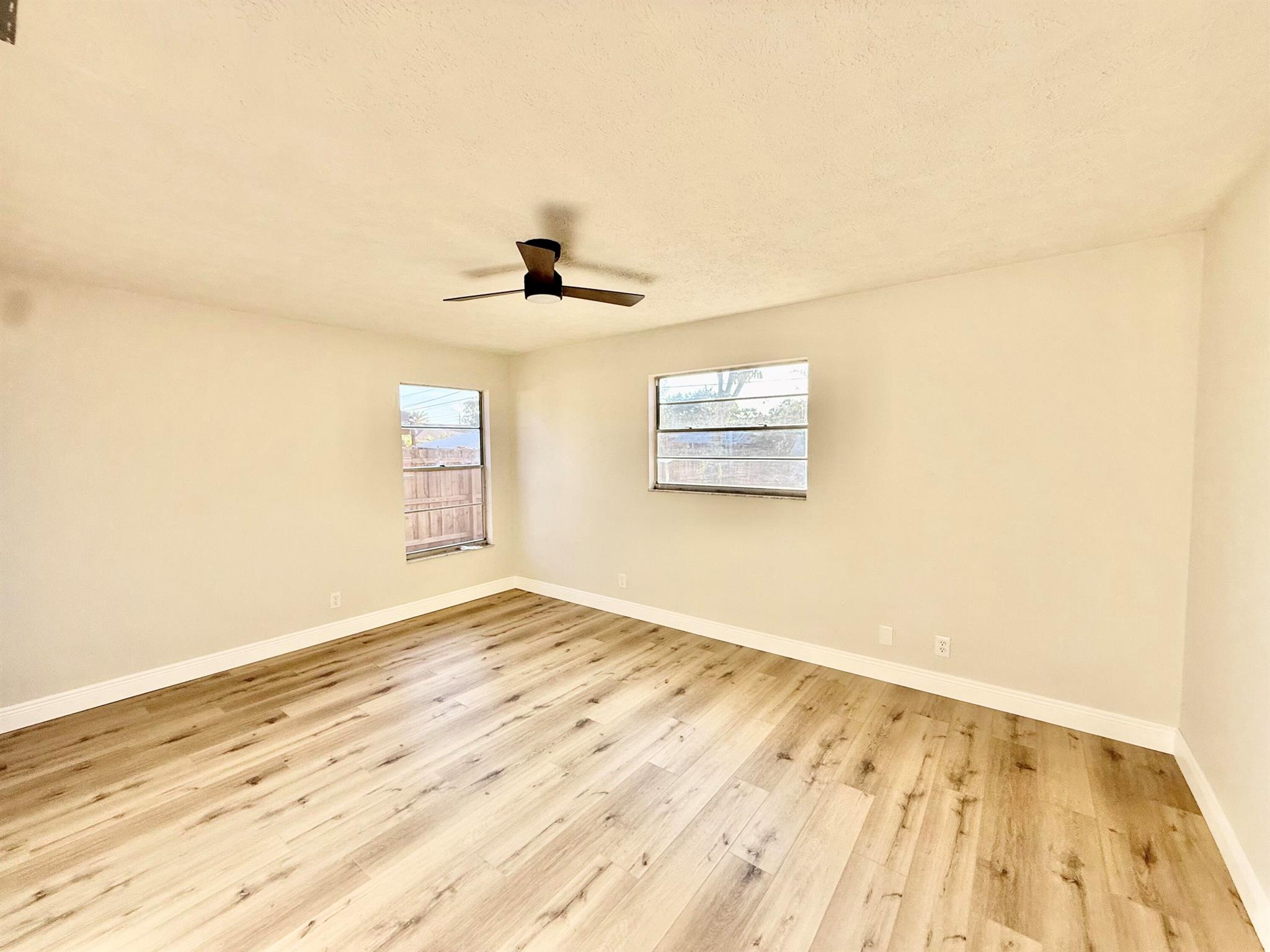 PORT ST LUCIE SECTION 13 - Residential