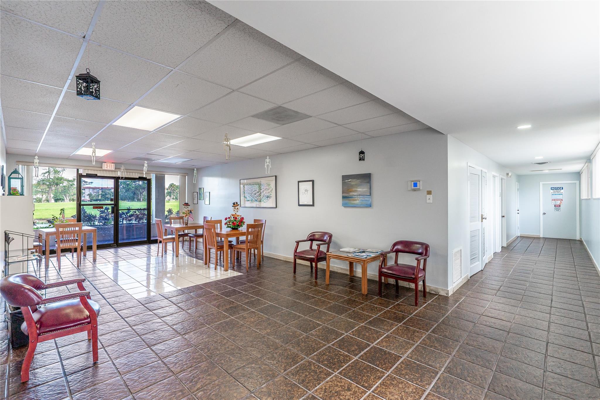 LAS VISTAS - Residential