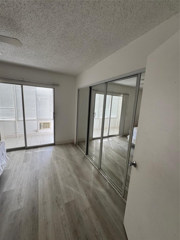 Newport T - Residential Lease