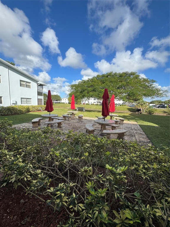 Newport T - Residential Lease