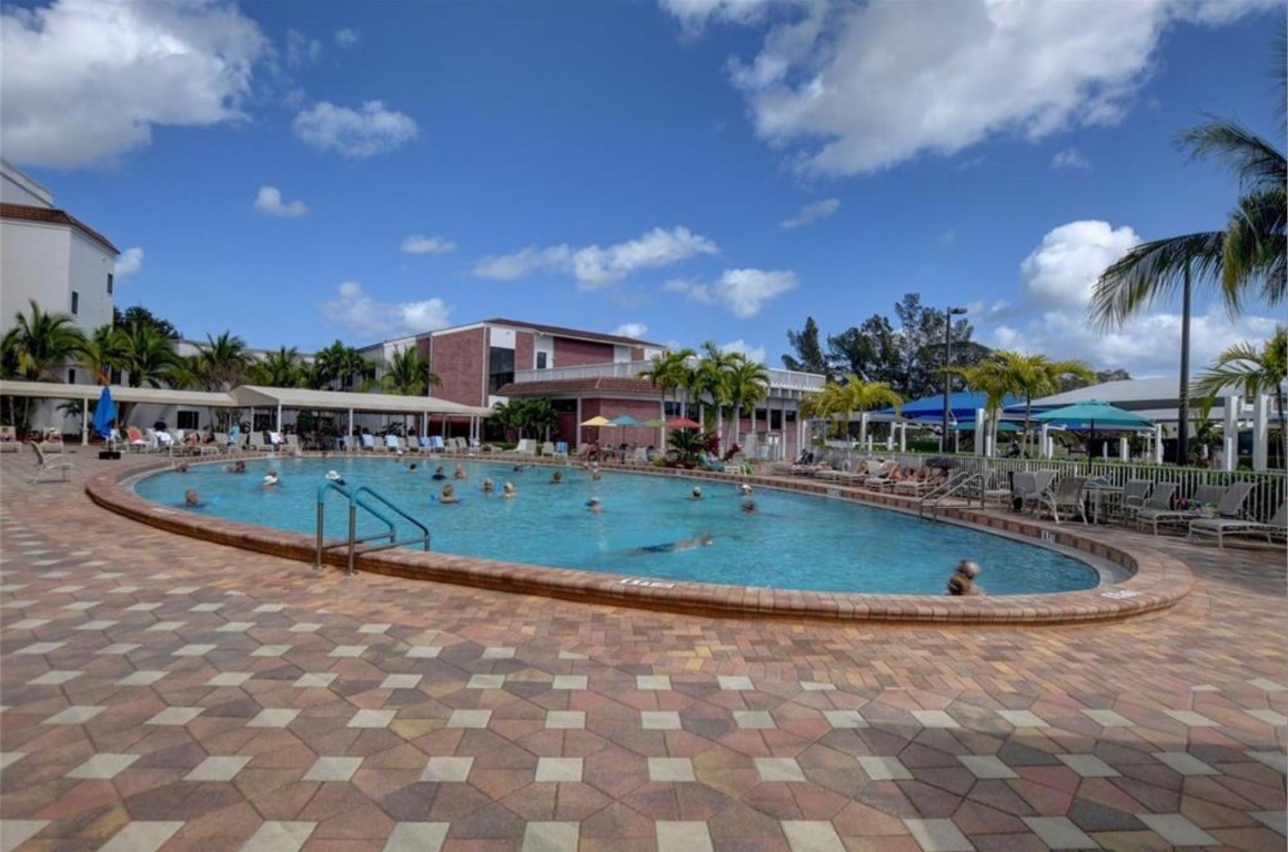 Newport T - Residential Lease