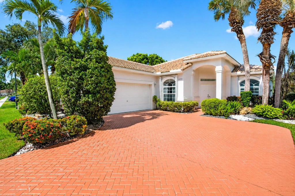 Photo of 9773 Arbor View Drive S, Boynton Beach, FL 33437 (MLS # B26058582)