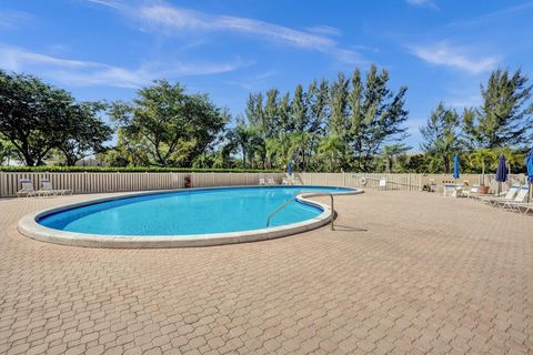 A home in Deerfield Beach