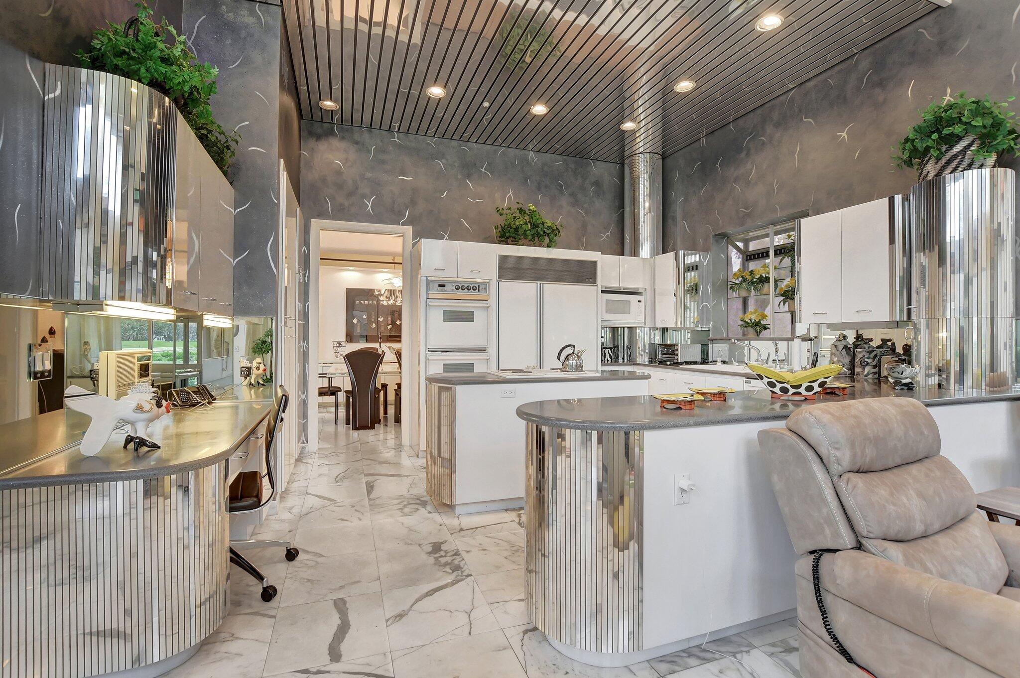 ST ANDREWS COUNTRY CLUB - Residential