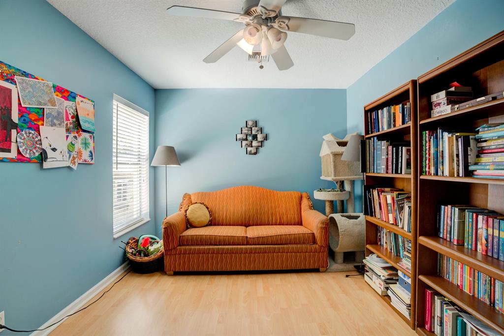 NORTH PALM BEACH HEIGHTS - Residential