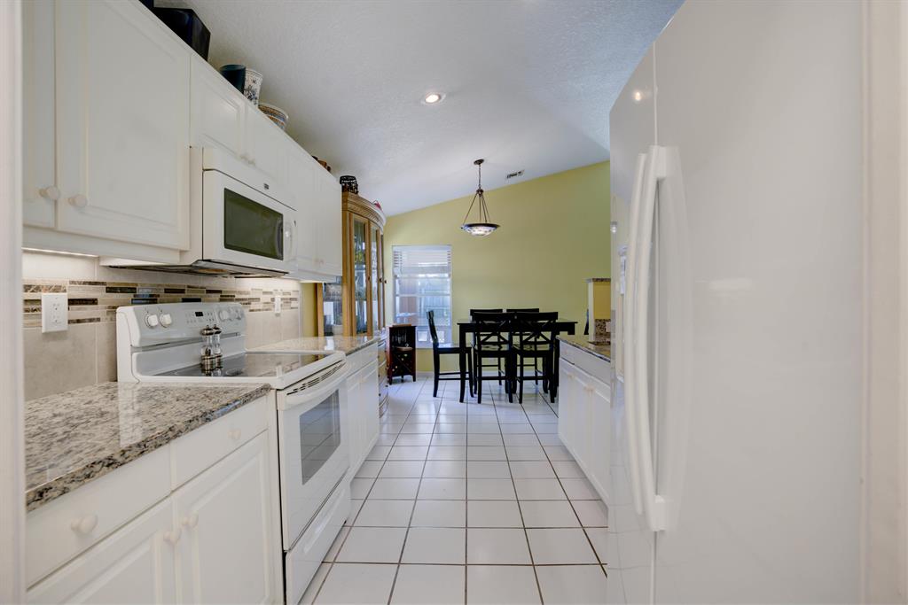 NORTH PALM BEACH HEIGHTS - Residential