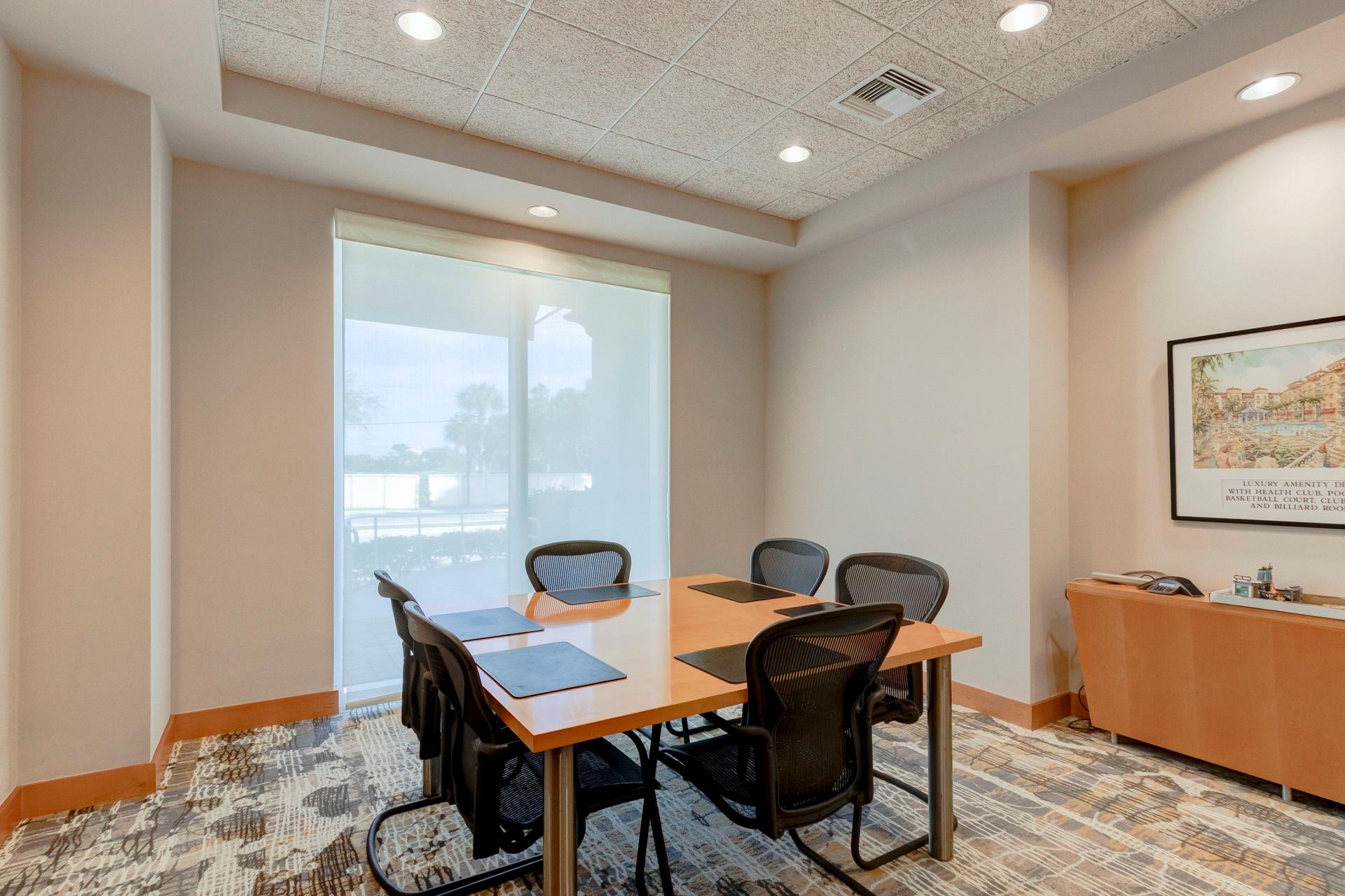 PALMETTO PLACE CONDO - Residential Lease
