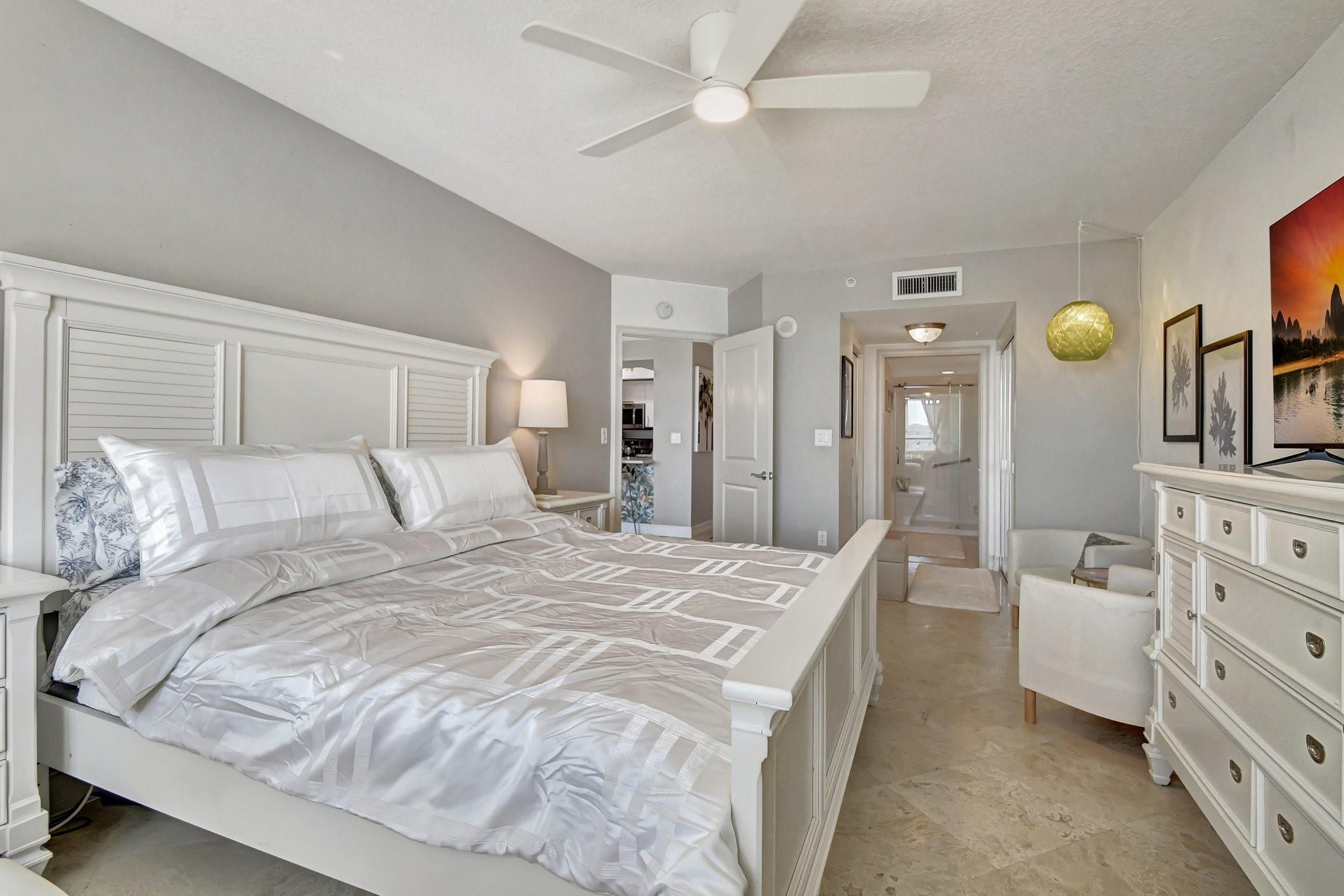 PALMETTO PLACE CONDO - Residential Lease