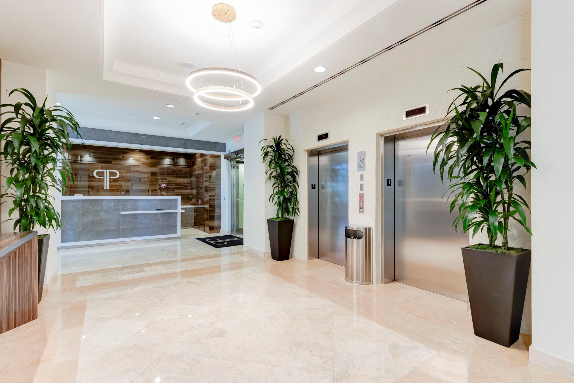 PALMETTO PLACE CONDO - Residential Lease