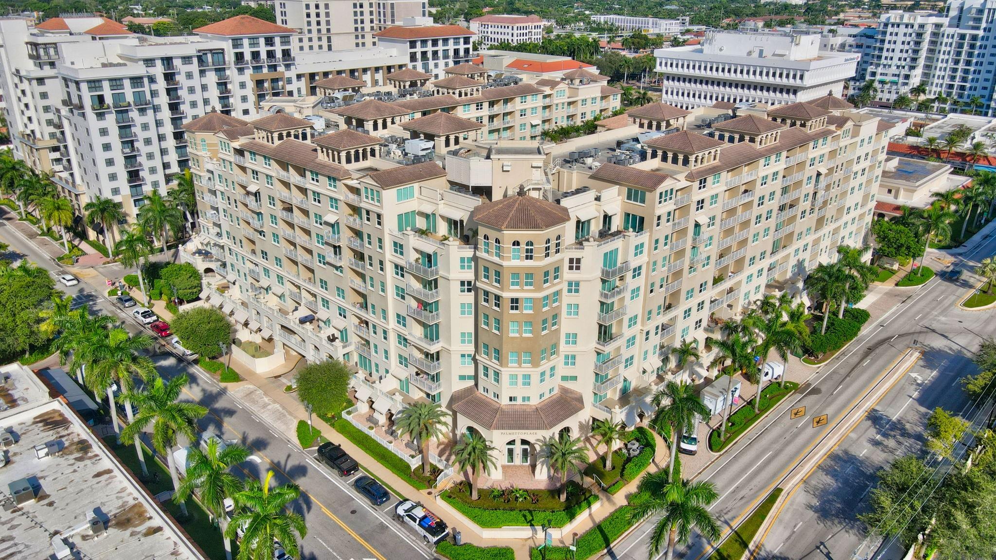PALMETTO PLACE CONDO - Residential Lease